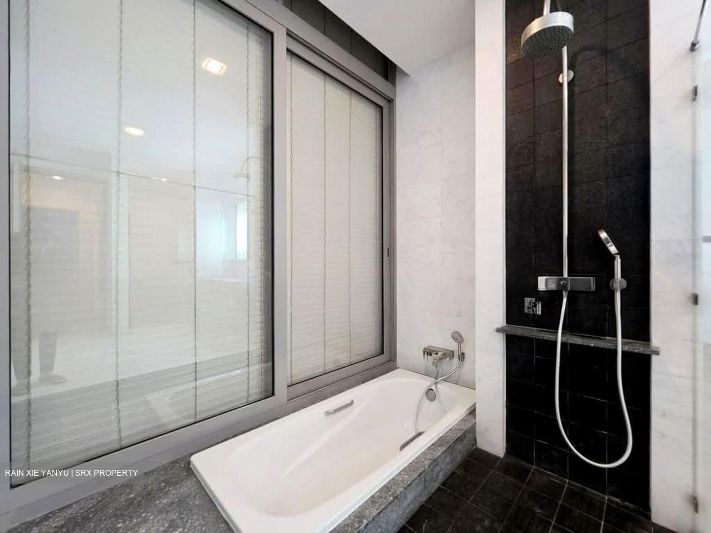 The Oceanfront @ Sentosa Cove (D4), Condominium #602831561